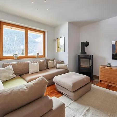 Marys Penthouse Apartment *